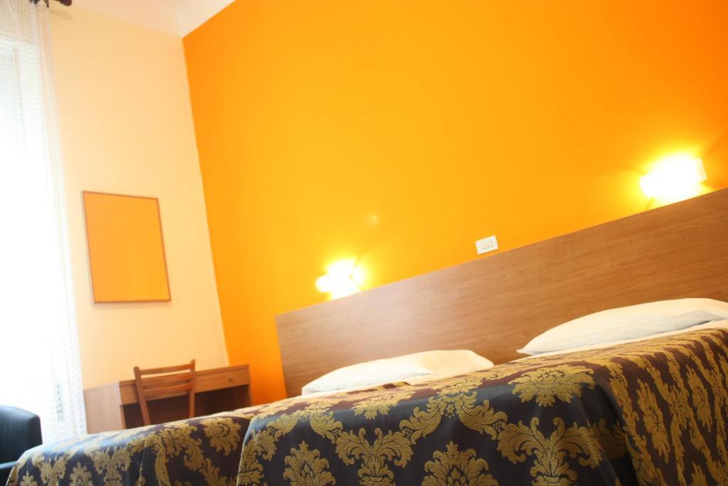 Hotel Garden Milánó Kültér fotó