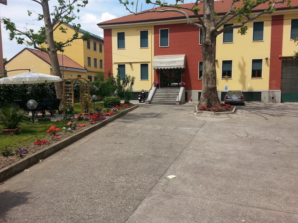 Hotel Garden Milánó Kültér fotó