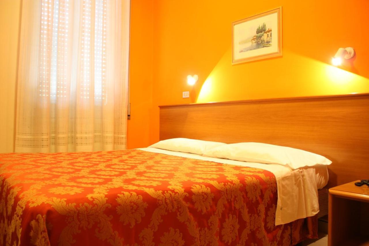 Hotel Garden Milánó Kültér fotó
